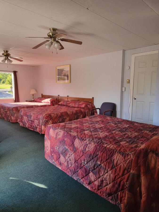Gateway Motel Gananoque Exterior foto