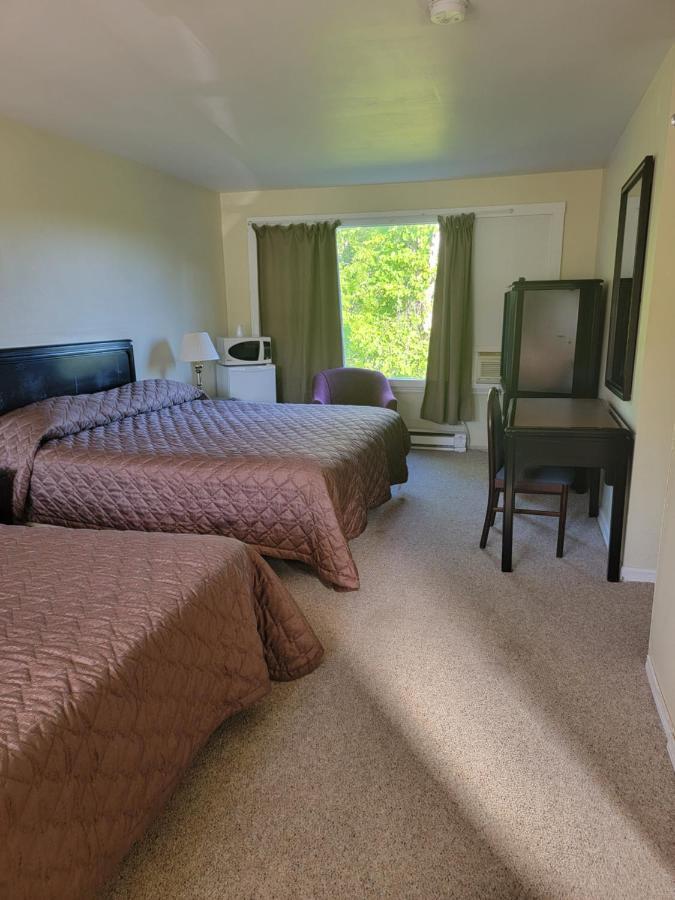 Gateway Motel Gananoque Exterior foto